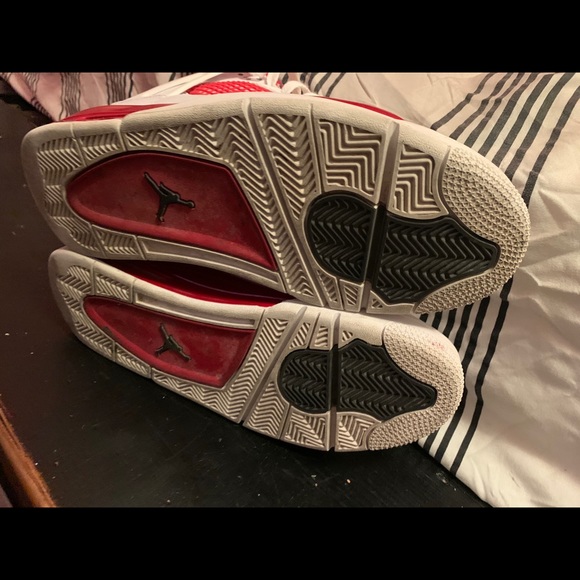 Jordan 4 alternate 89 size 9.5 - Picture 5 of 5
